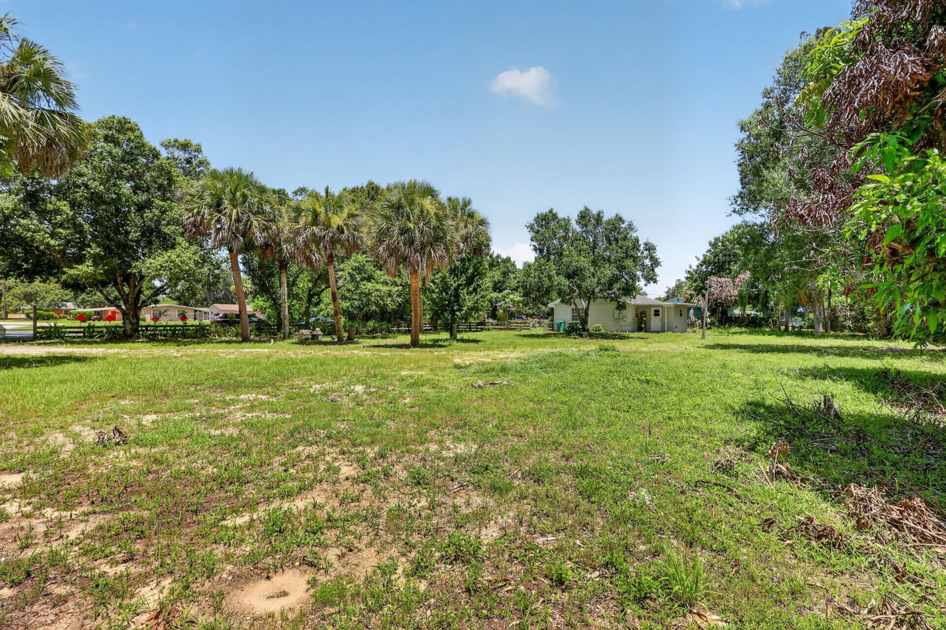 1920 N 48th Street, Fort Pierce, FL 34947 Photo