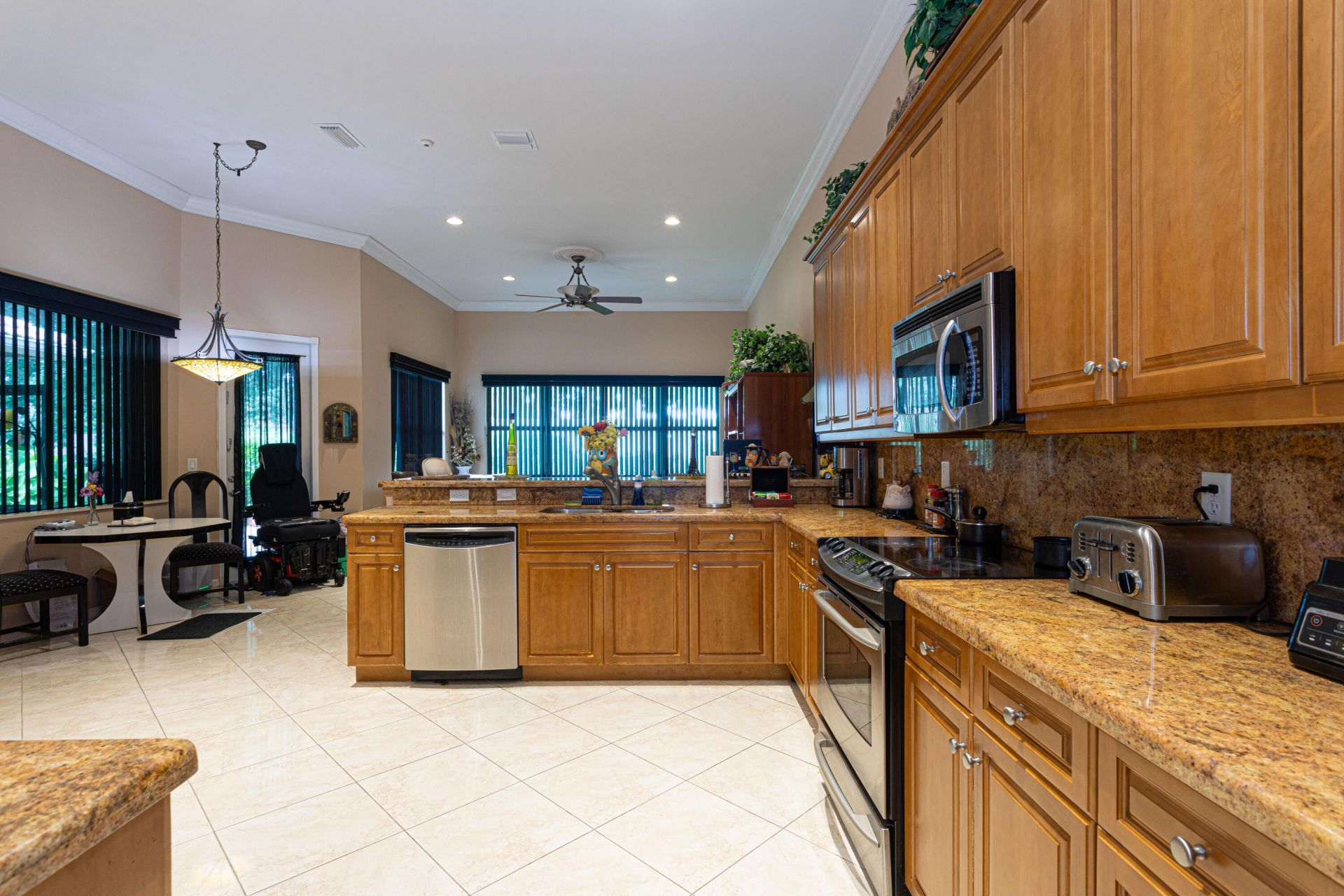 8047 Via Grande, Boynton Beach, FL 33437 Photo