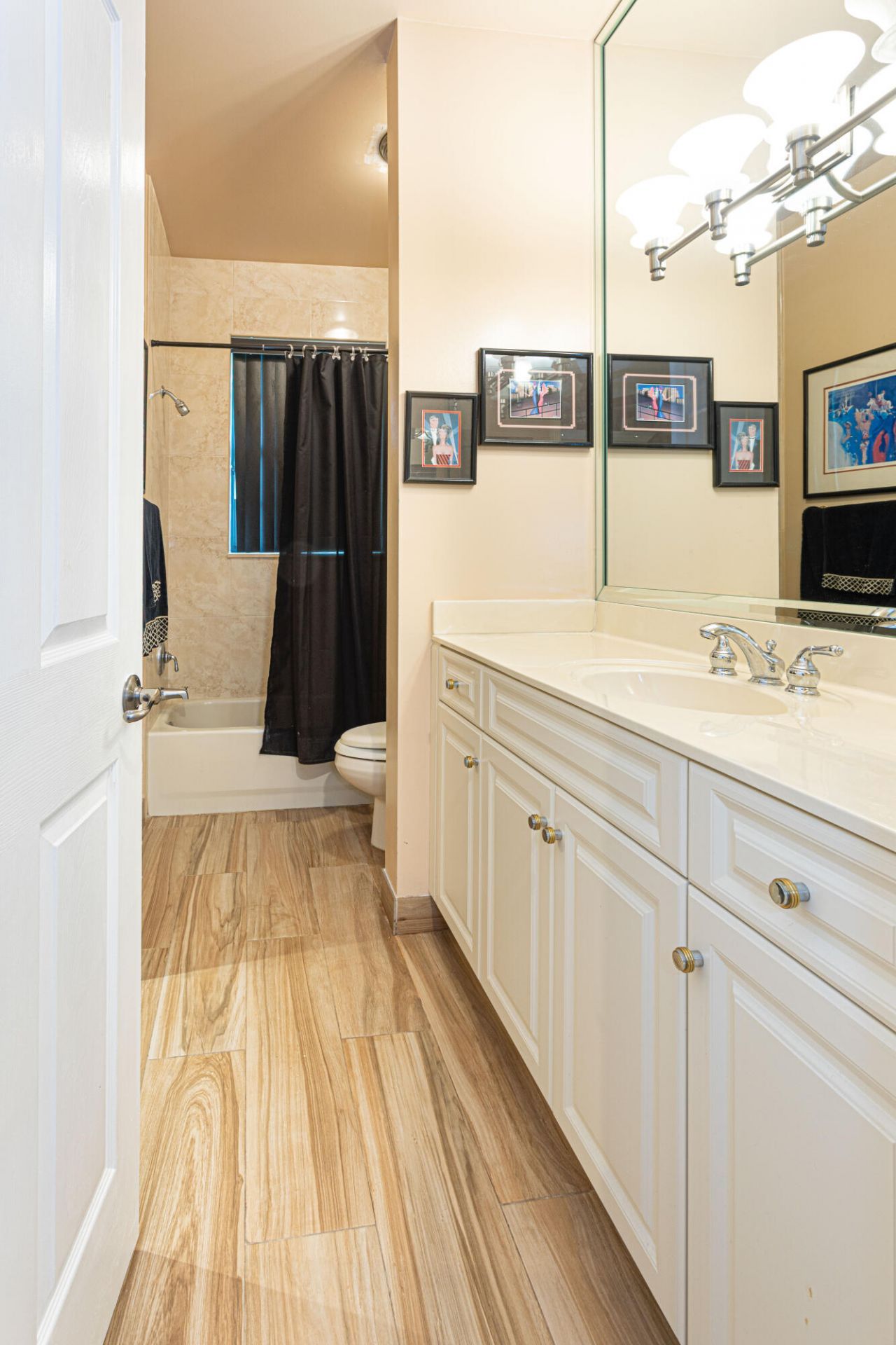 8047 Via Grande, Boynton Beach, FL 33437 Photo