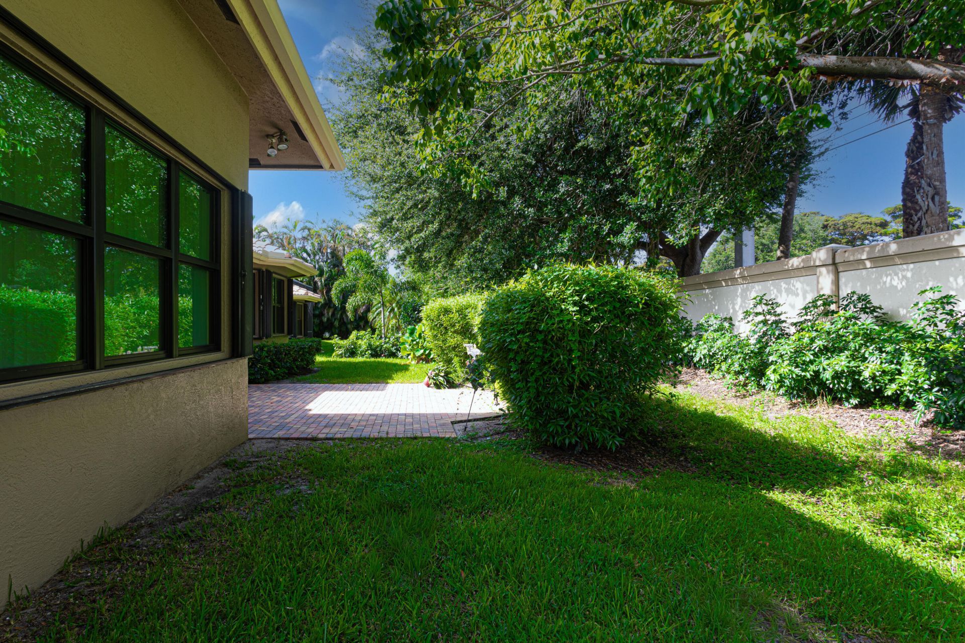 8047 Via Grande, Boynton Beach, FL 33437 Photo