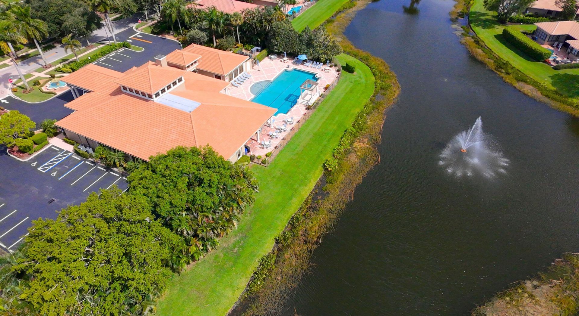 8047 Via Grande, Boynton Beach, FL 33437 Photo