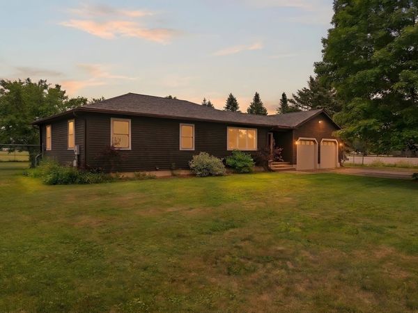 18 Plains Drive, Johnson, VT 05656