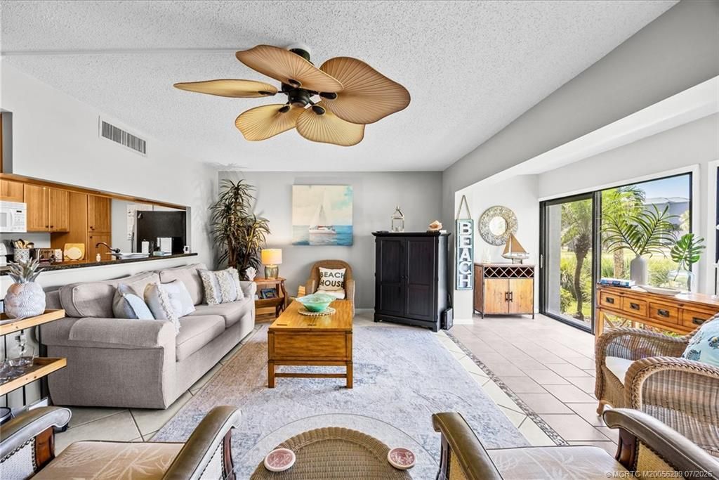 333 NE Golfview Circle , Stuart, FL 34996 Photo