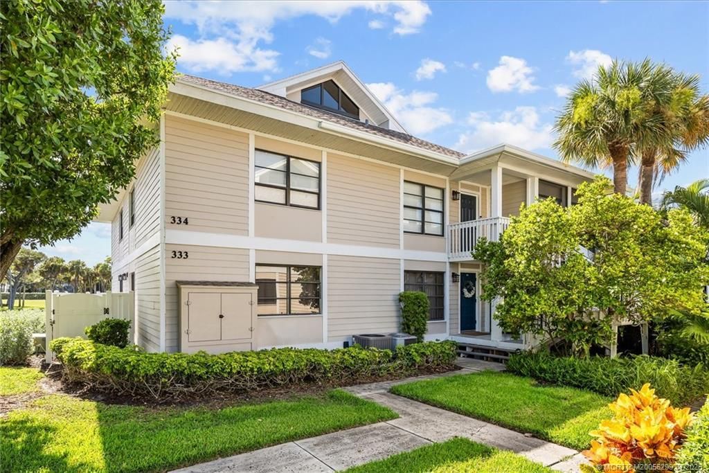 333 NE Golfview Circle , Stuart, FL 34996 Photo