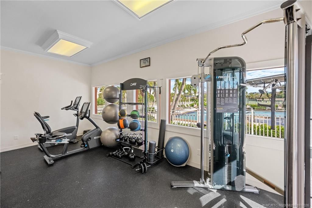333 NE Golfview Circle , Stuart, FL 34996 Photo