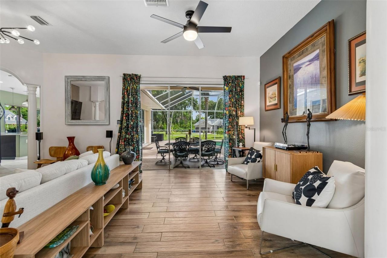 1514 Booth Drive, Valrico, FL 33594 Photo