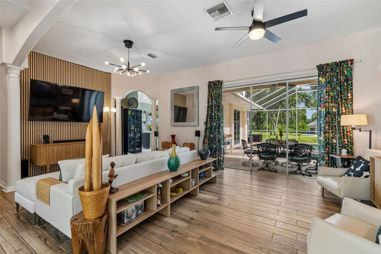 1514 Booth Drive, Valrico, FL 33594 Photo