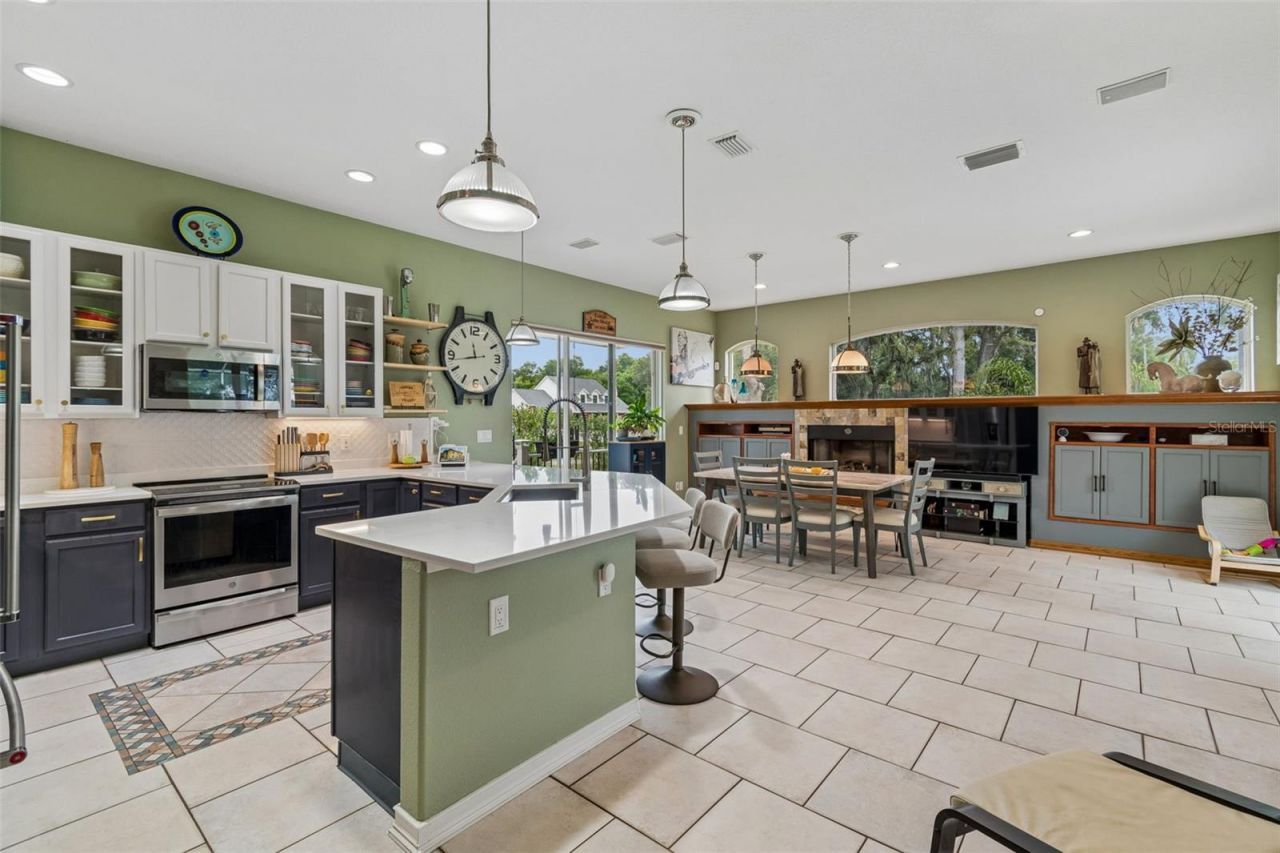 1514 Booth Drive, Valrico, FL 33594 Photo