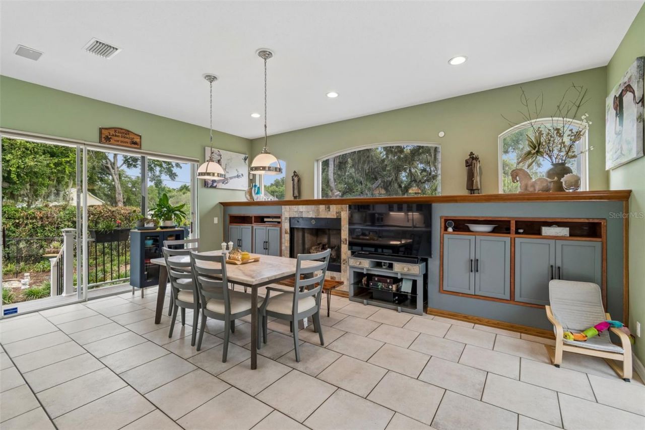 1514 Booth Drive, Valrico, FL 33594 Photo