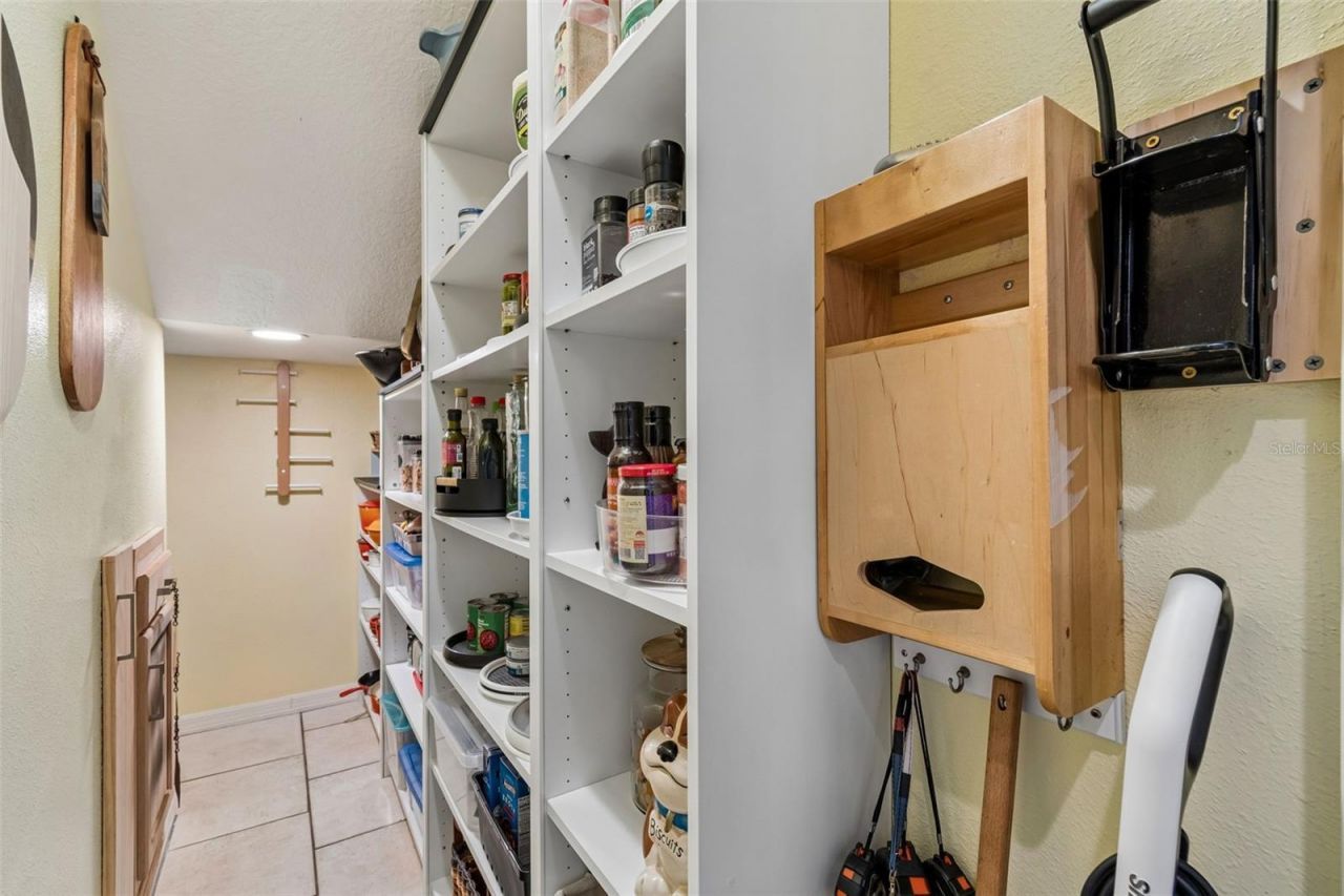 1514 Booth Drive, Valrico, FL 33594 Photo