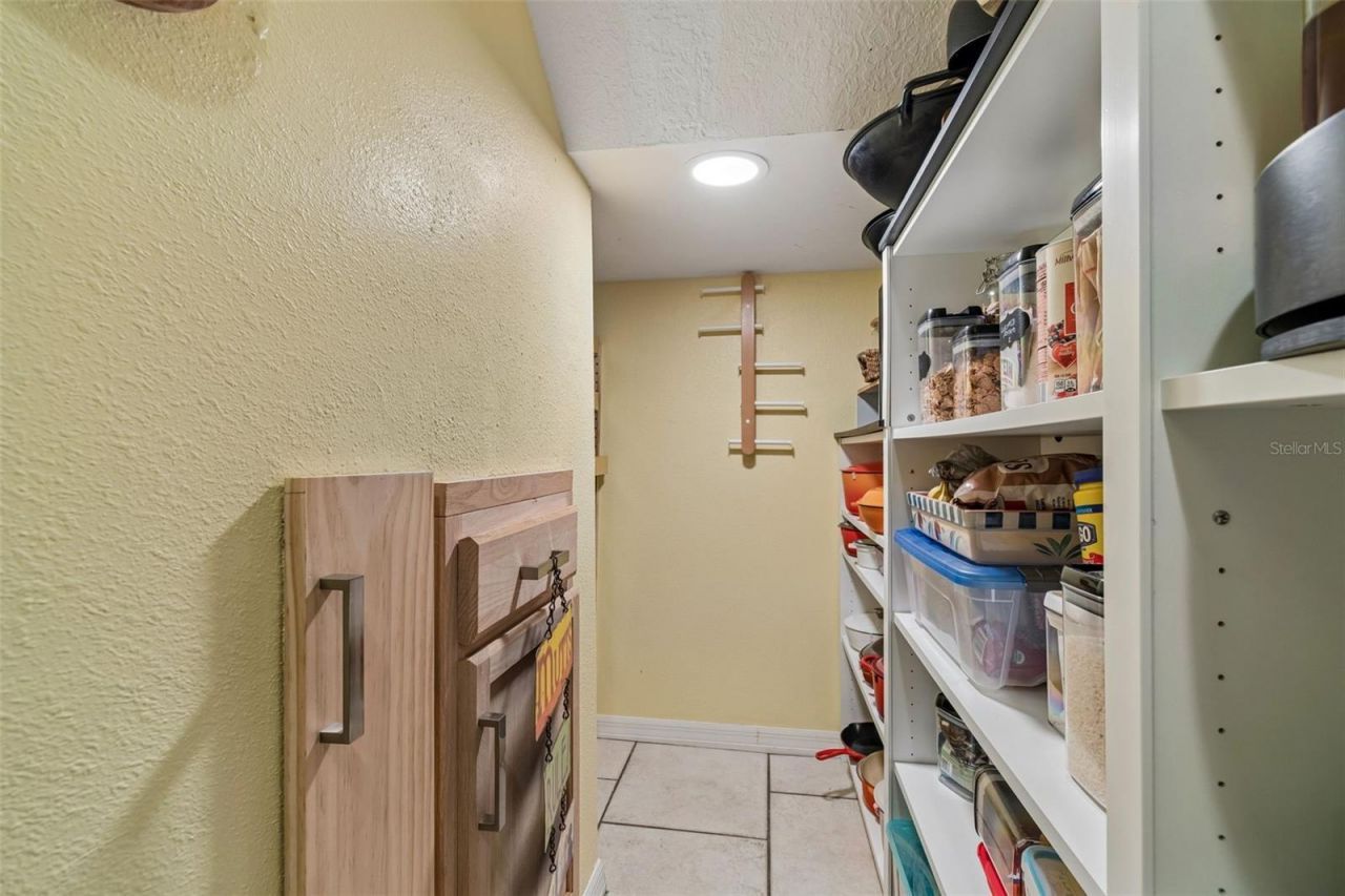 1514 Booth Drive, Valrico, FL 33594 Photo