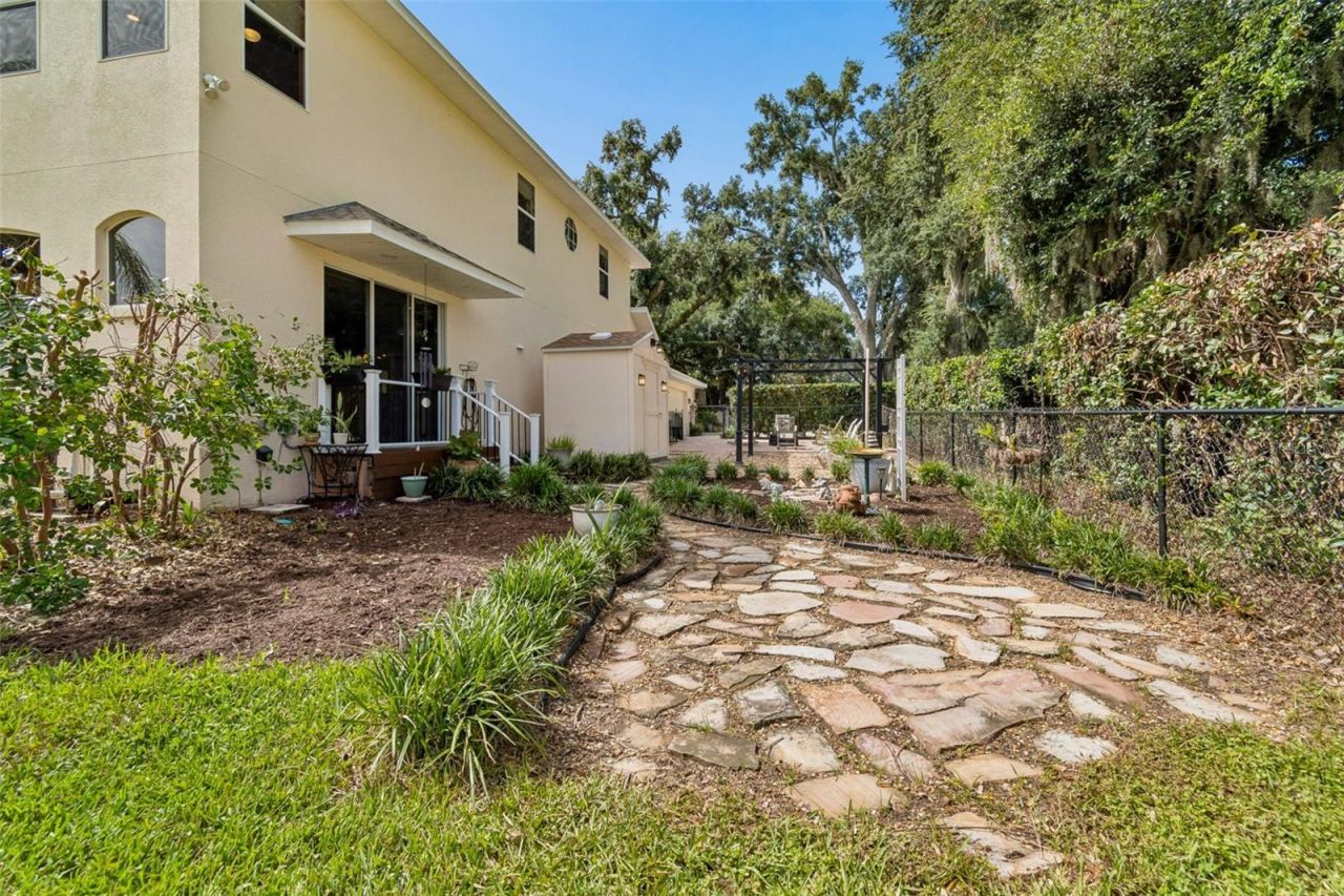 1514 Booth Drive, Valrico, FL 33594 Photo