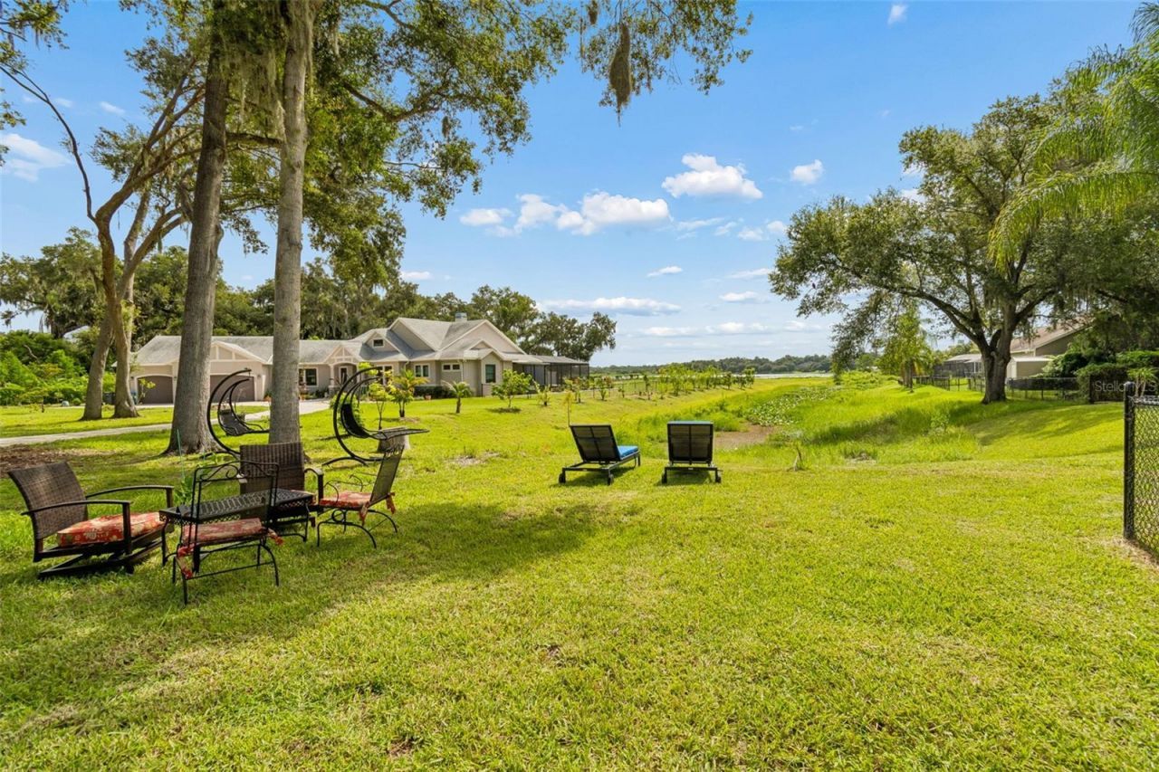 1514 Booth Drive, Valrico, FL 33594 Photo