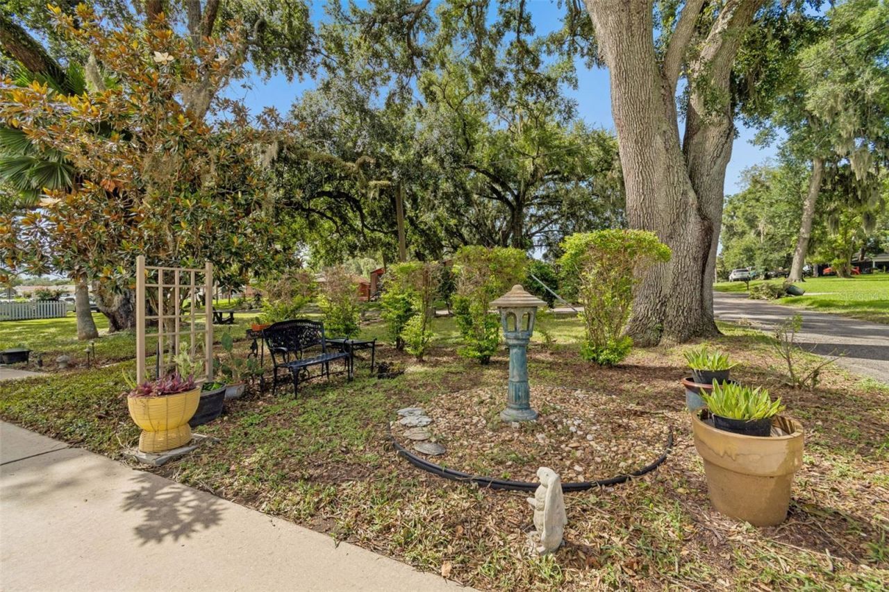 1514 Booth Drive, Valrico, FL 33594 Photo