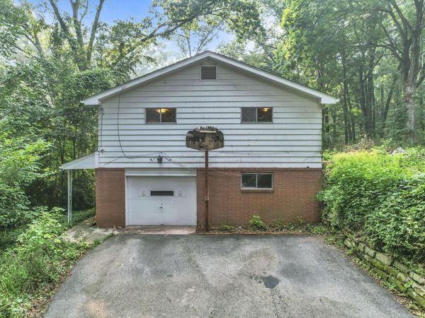 630 Cedar Run Road NE, Newark, OH 43055