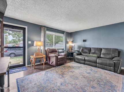 612 Cottonwood Drive, Carson City, NV 89701 Photo