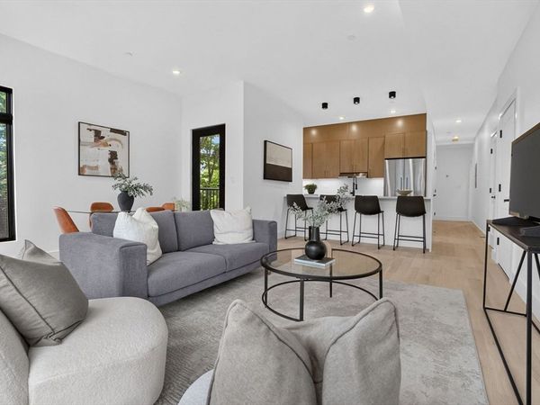13 Clyde St, Unit E, Somerville, MA 02145