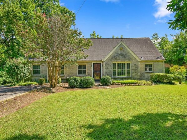 2011 Cedar Ln , Nashville, TN 37212