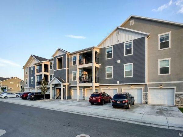 1813 W NEWCASTLE LN , Unit 302, Saratoga Springs, UT 84045