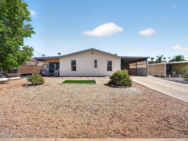 7307 E Juanita Avenue, Mesa, AZ 85209