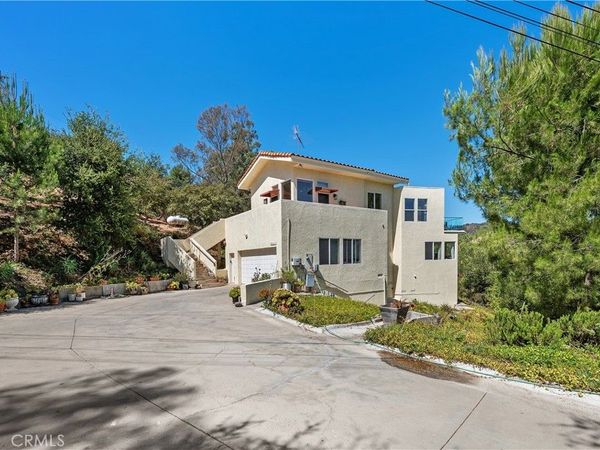 20609 Callon Drive, Topanga, CA 90290