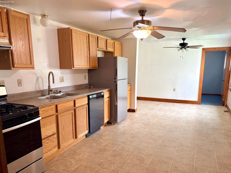 418 Main, Rising Sun, OH 43457 Photo 17