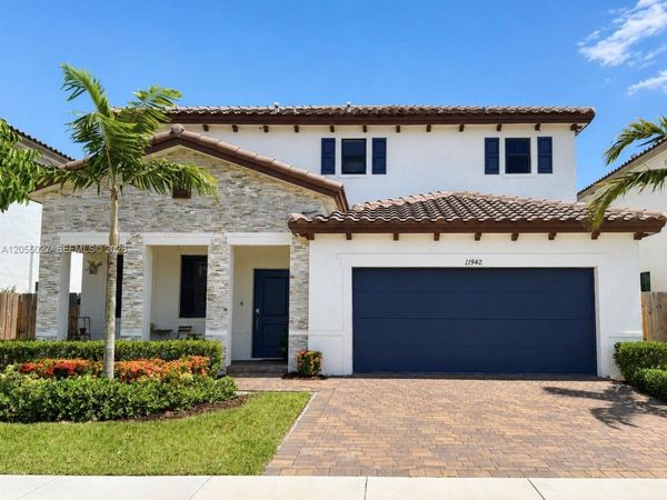 11942 SW 239th St , Homestead, FL 33032