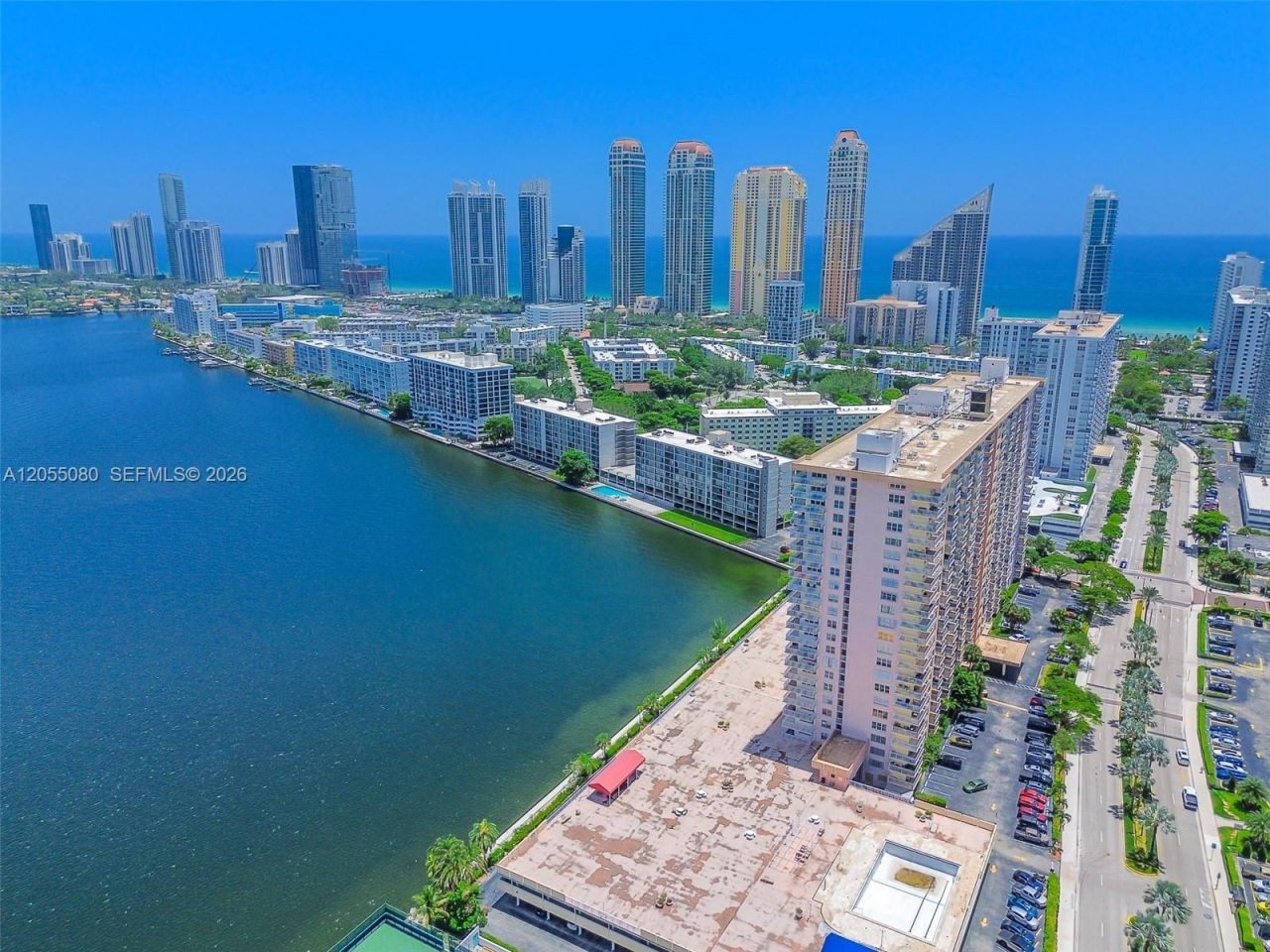 251 174th St, Unit 1104, Sunny Isles Beach, FL 33160 Photo