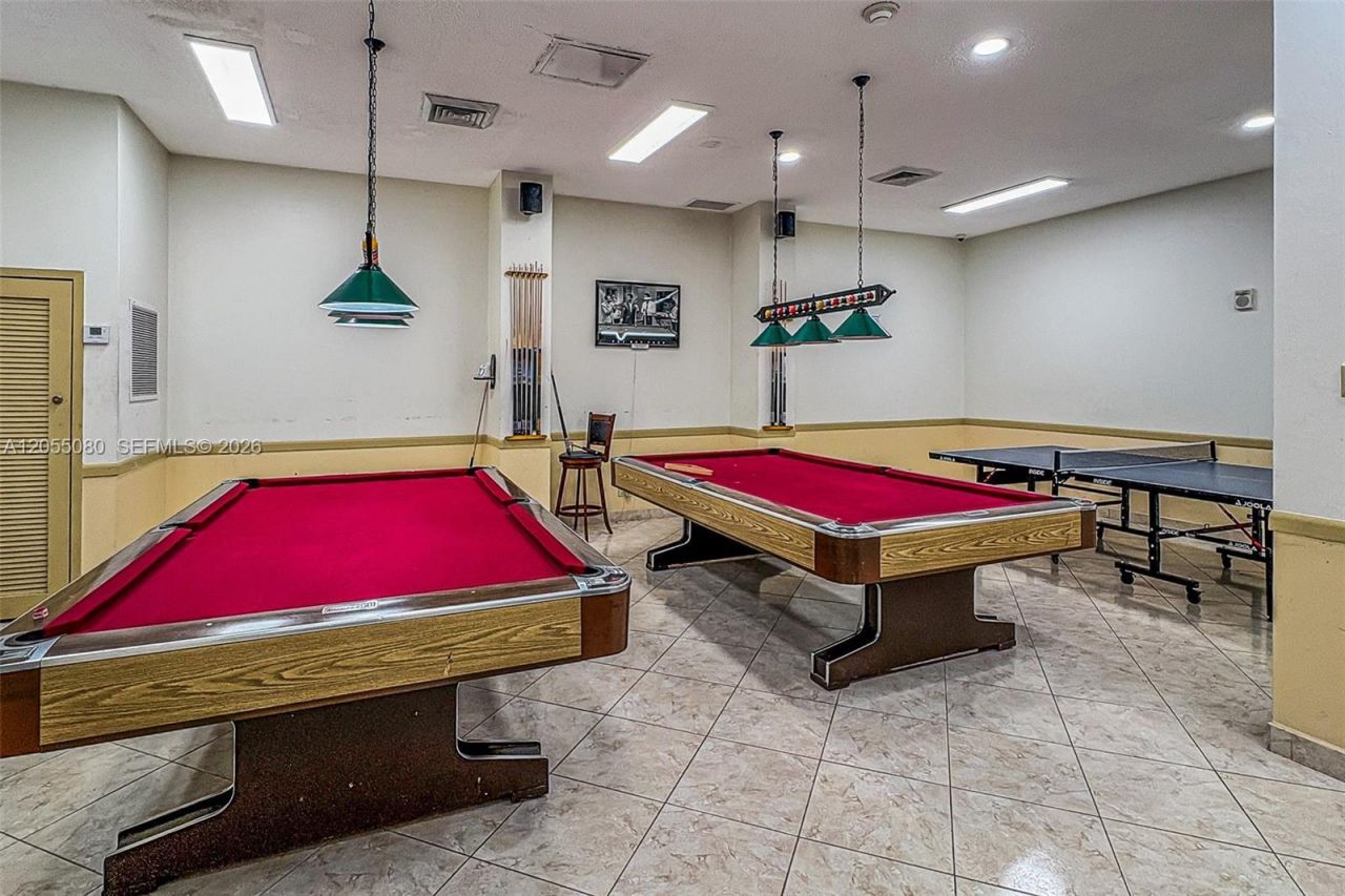 251 174th St, Unit 1104, Sunny Isles Beach, FL 33160 Photo