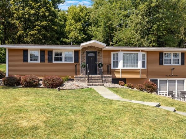 104 Ivy Lane , Syracuse, NY 13219
