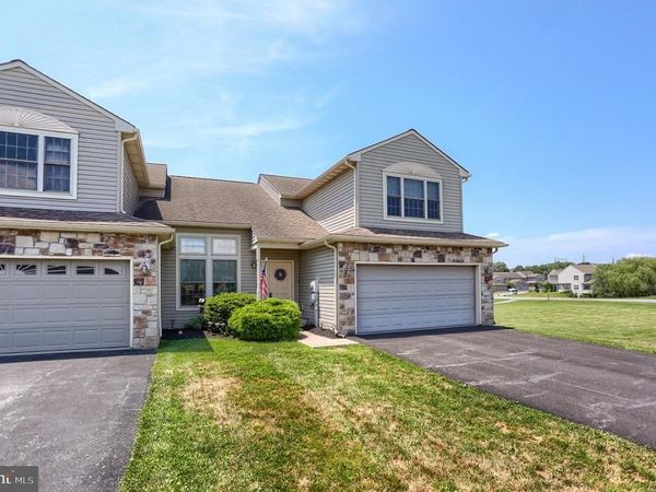320 ASHLEY DRIVE , MARIETTA, PA 17547