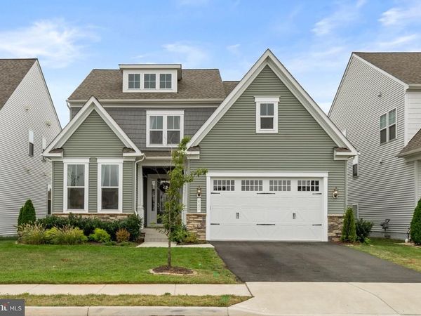 641 LIPIZZAN DRIVE SW , LEESBURG, VA 20175