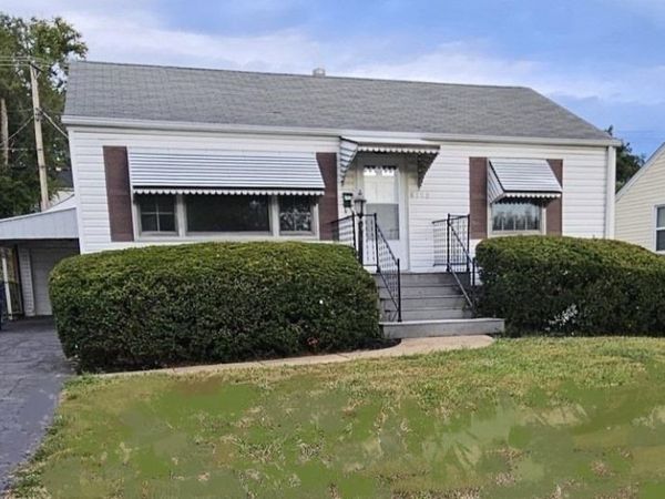 6108 Eaton Drive , Berkeley, MO 63134