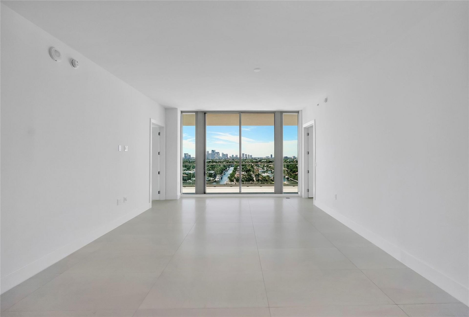153 N Seabreeze Boulevard N, Unit 1803, Fort Lauderdale, FL 33304 Photo