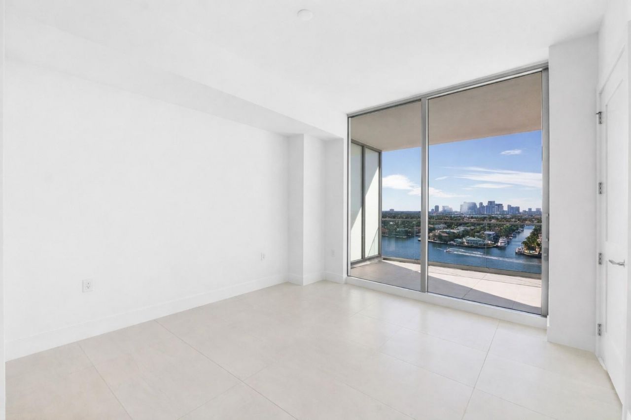 153 N Seabreeze Boulevard N, Unit 1803, Fort Lauderdale, FL 33304 Photo