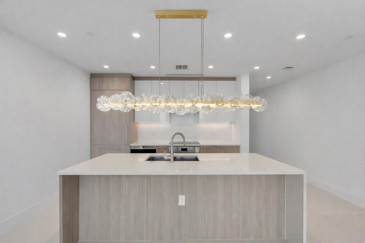 153 N Seabreeze Boulevard N, Unit 1803, Fort Lauderdale, FL 33304 Photo