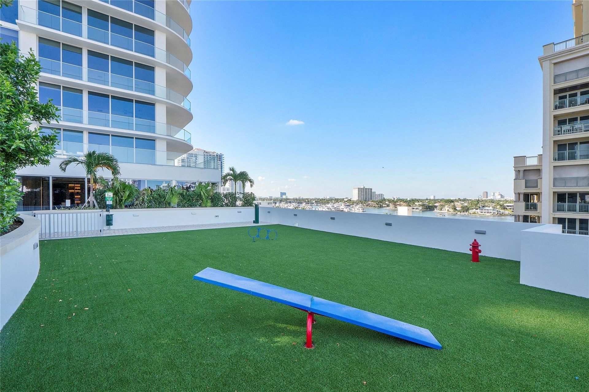 153 N Seabreeze Boulevard N, Unit 1803, Fort Lauderdale, FL 33304 Photo