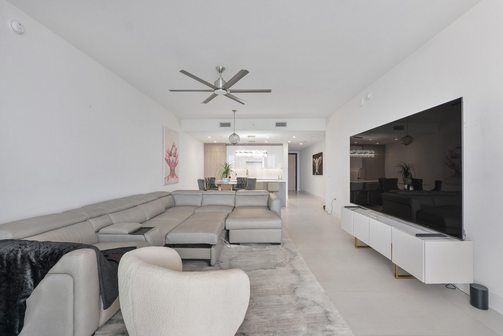 153 N Seabreeze Boulevard N, Unit 1803, Fort Lauderdale, FL 33304 Photo