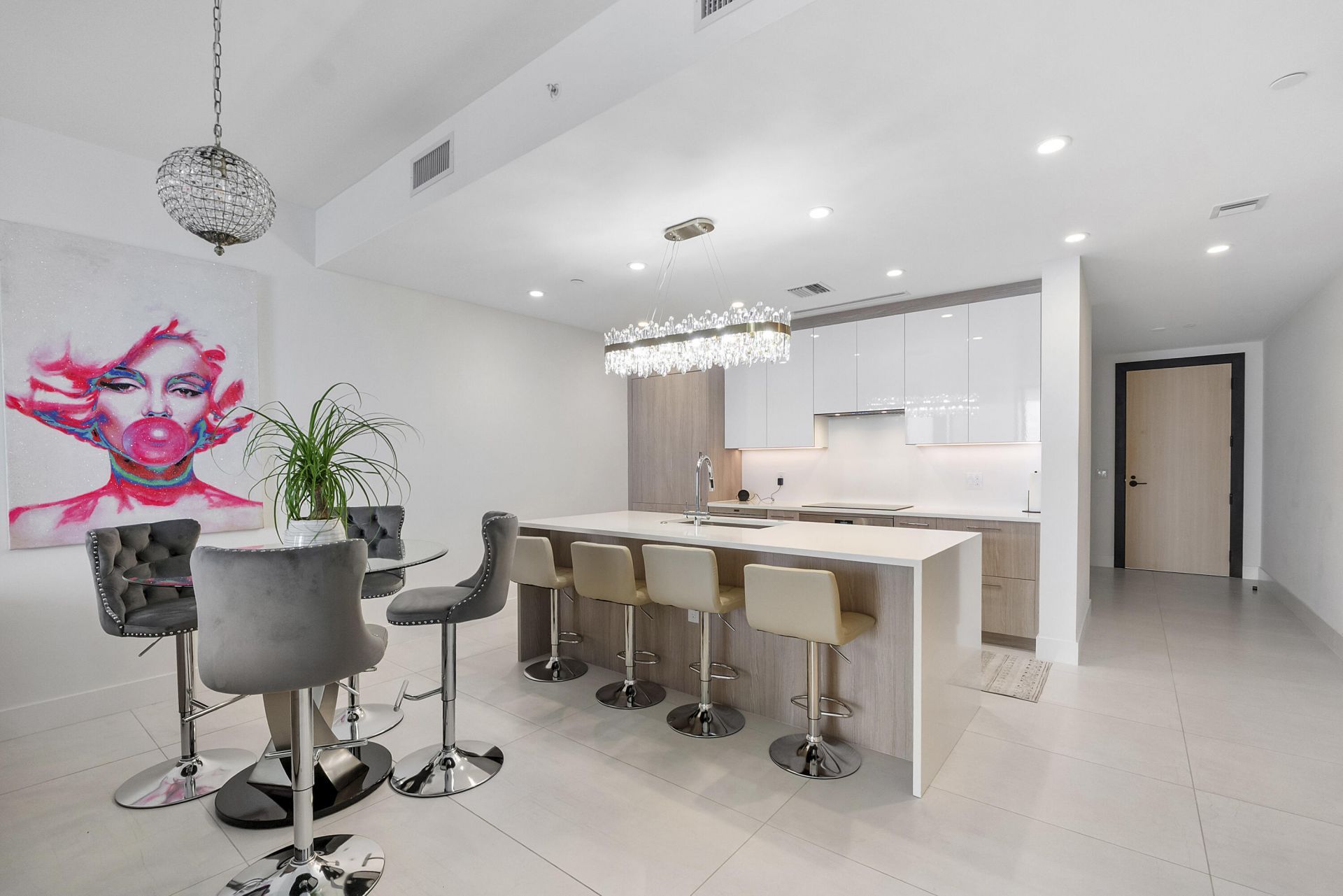 153 N Seabreeze Boulevard N, Unit 1803, Fort Lauderdale, FL 33304 Photo