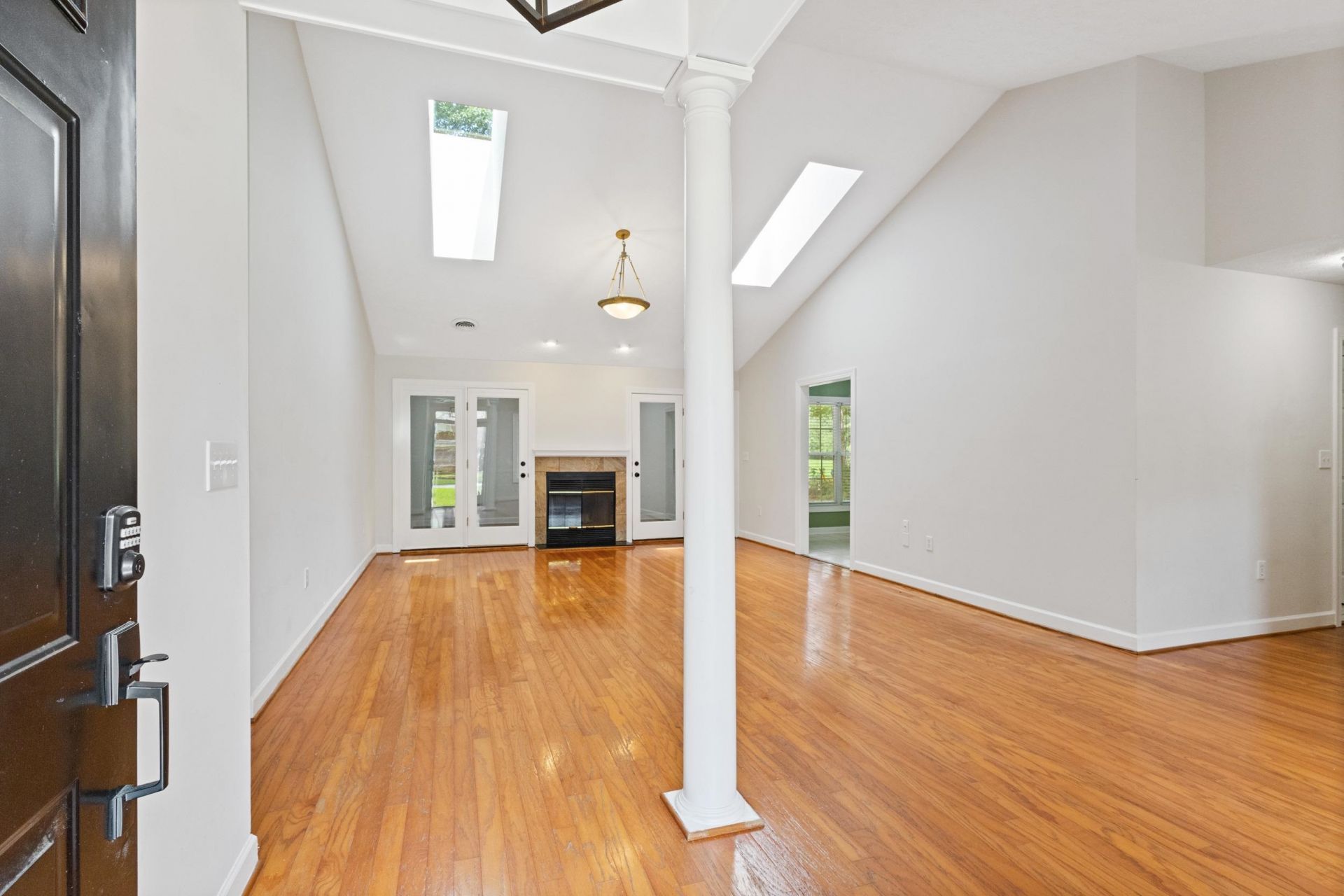 9511 Indigo Club Dr.  Photo 5
