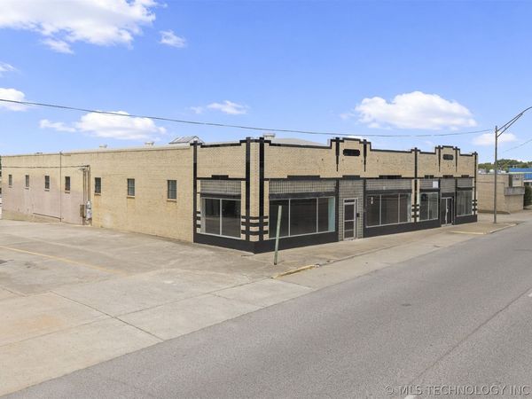 815 W Broadway Street , Ardmore, OK 73401