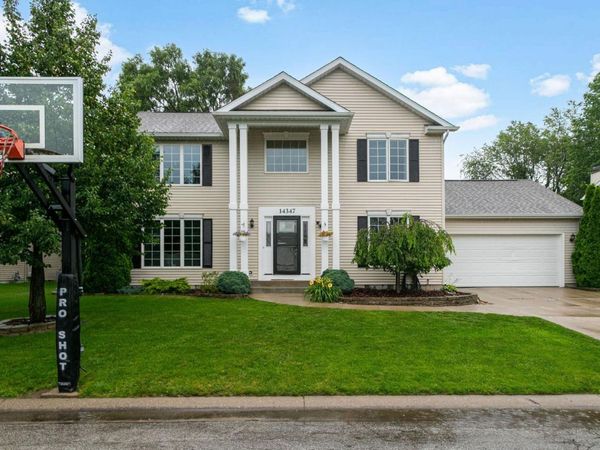 14347 Old Pine Lane, Mishawaka, IN 46545
