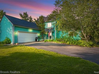 4622 Fleck Drive, Hartland Twp, MI 48430