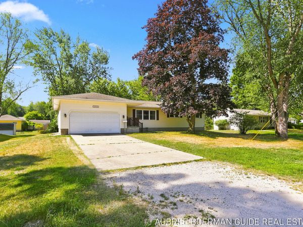 1431 Getz Road, Norton Shores, MI 49441