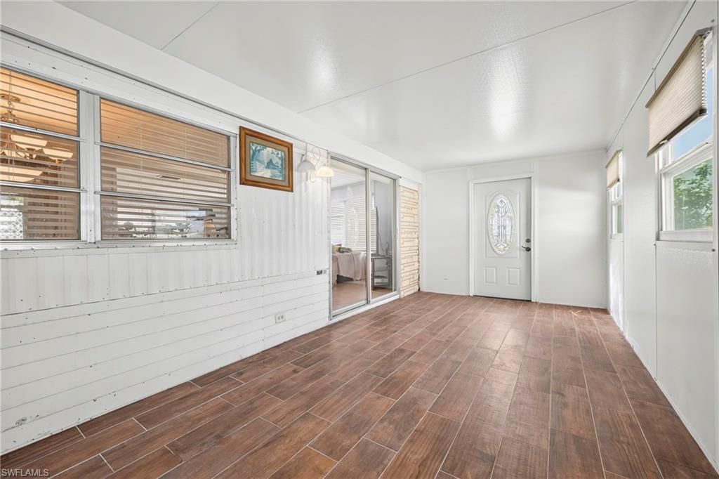 1 Cannes Dr, Naples, FL 34112 Photo