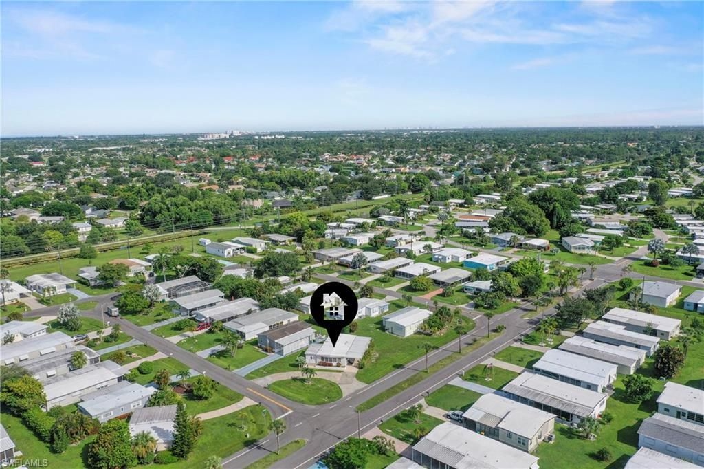 1 Cannes Dr, Naples, FL 34112 Photo