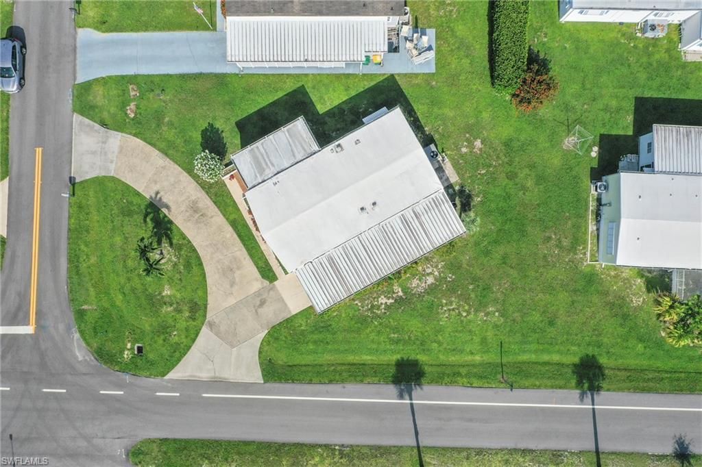 1 Cannes Dr, Naples, FL 34112 Photo