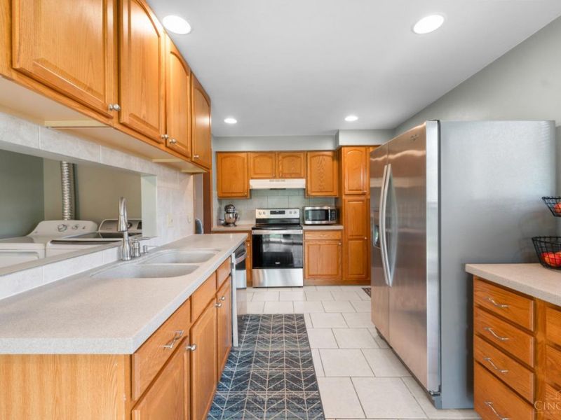 1733 Beaver Creek Lane, Kettering, OH 45429 Photo 8