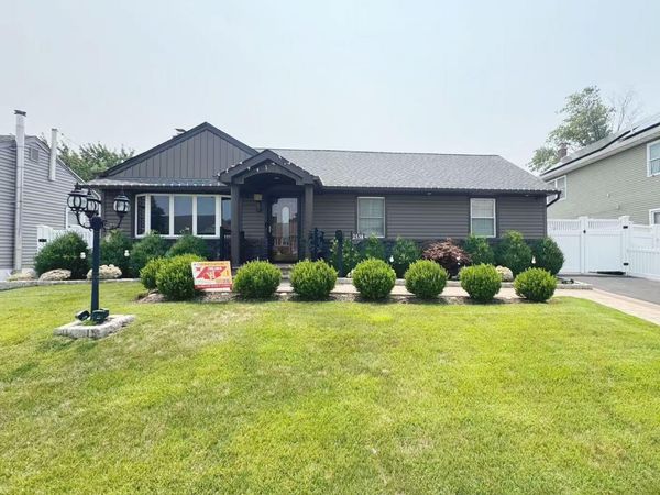 2538 1st Avenue , East Meadow, NY 11554