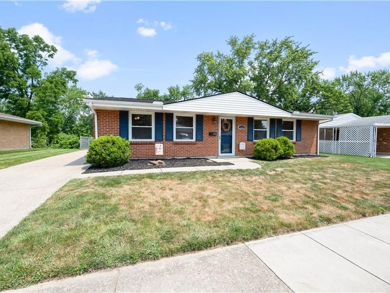 1733 Beaver Creek Lane, Dayton, OH 45429 Photo 1